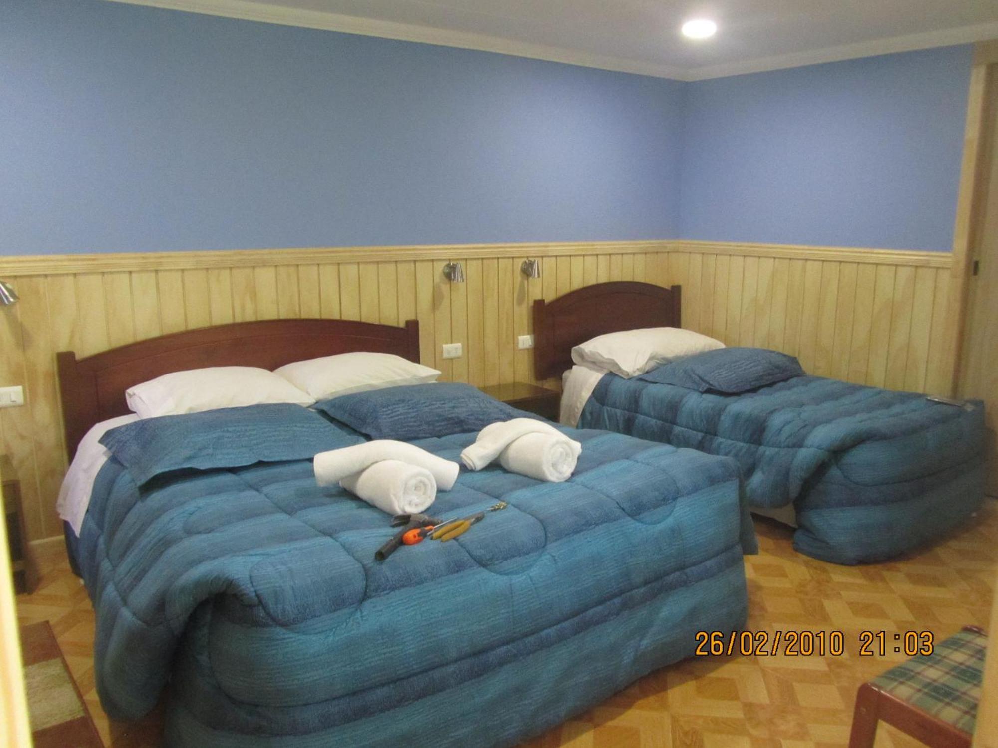 Patagonia Swiss House Hotel ปวยร์โตนาตาเลส ภายนอก รูปภาพ